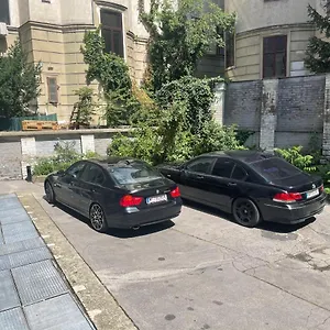 https://apparthotel-rooms-near-city-center.vienna-besthotels.com